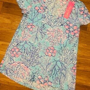 Lilly Pulitzer Etta V neck top